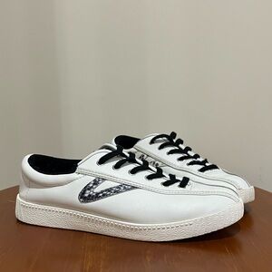 Tretorn Nylite Plus Low Top White Leather Snakeskin Sneaker Women’s